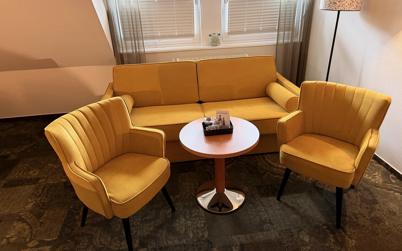 Business Zimmer Sitzecke